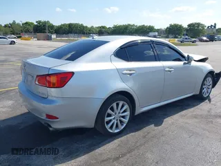 2009 Lexus IS 250 with VIN JTHCK262192030877, listed as a IAAI auction lot 42209789 with 147,376 mi miles and . Bid and sale history available at DreamBid. Image 4.