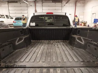 2007 Toyota Tacoma with VIN 5TEMU52N37Z444818, listed as a IAAI auction lot 41242753 with 140,631 mi miles and . Bid and sale history available at DreamBid. Image 21.