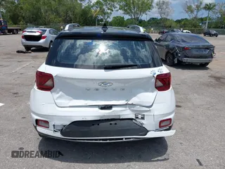 2022 Hyundai Venue SEL z VIN KMHRC8A32NU172418, wystawiony jako IAAI lot #42193335 z przebiegiem 34 147 mil mil oraz . Historia ofert i sprzedaży dostępna na DreamBid. Obrazek 16.