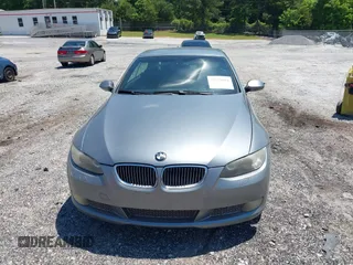 2007 BMW 3 Series 335i z VIN WBAWL73557PX47951, wystawiony jako IAAI lot #42179892 z przebiegiem 168 116 mil mil oraz . Historia ofert i sprzedaży dostępna na DreamBid. Obrazek 6.