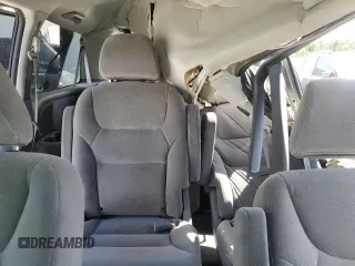 2006 Honda Odyssey LX с VIN 5FNRL38236B043862, выставлен на аукционе Copart как лот 52404045 с пробегом 167 669 миль миль и Списание • Salvage title. История ставок и продаж доступна на DreamBid. Изображение 10.