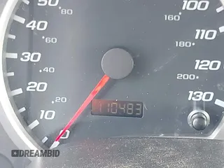 2005 Chevrolet Equinox LS z VIN 2CNDL23FX56105871, wystawiony jako IAAI lot #42246043 z przebiegiem 110 483 mil mil oraz . Historia ofert i sprzedaży dostępna na DreamBid. Obrazek 15.