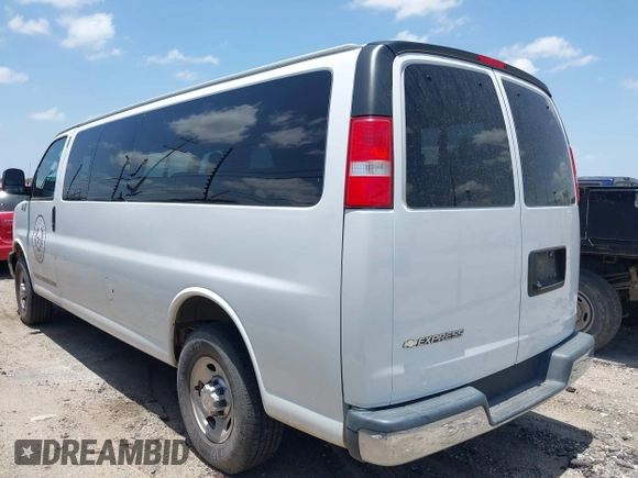 2020 Chevrolet Express Passenger LS с VIN 1GAZGNFG8L1242580, выставлен на аукционе IAAI как лот 42512136 с пробегом 12 339 миль миль и . История ставок и продаж доступна на DreamBid. Изображение 3.