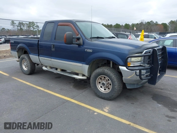 2003 Ford F-250 XL with VIN 1FTNX21L73EC46847, listed as a IAAI auction lot 41532922 with 181,002 mi miles and . Bid and sale history available at DreamBid. Image 1.