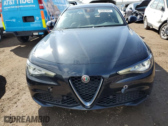 2018 Alfa Romeo Giulia Ti Lusso z VIN ZARFAEEN3J7570422, wystawiony jako Copart lot #53567845 z przebiegiem 27 932 mil mil oraz Szkoda całkowita • Salvage title. Historia ofert i sprzedaży dostępna na DreamBid. Obrazek 5.