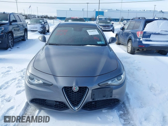 2019 Alfa Romeo Giulia with VIN ZARFANAN6K7601511, listed as a IAAI auction lot 41440169 with 53,104 mi miles. Bid and sale history available at carsss.com. Image 12.