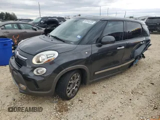 2014 FIAT 500L Trekking with VIN ZFBCFADH1EZ019373, listed as a Copart auction lot 87916725 with 75,862 mi miles and Salvage Title. Bid and sale history available at DreamBid. Image 1.