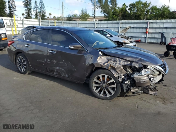 2016 Nissan Altima 3.5 SL with VIN 1N4BL3APXGC176825, listed as a Copart auction lot 51770295 with 142,321 mi miles and Salvage Title. Bid and sale history available at carsss.com. Image 4.