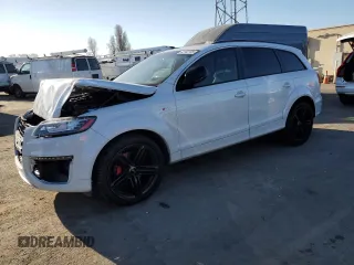 2015 Audi Q7 S line Prestige z VIN WA1DGAFE4FD028868, wystawiony jako Copart lot #42182795 z przebiegiem 127 491 mil mil oraz Szkoda całkowita • Salvage title. Historia ofert i sprzedaży dostępna na DreamBid. Obrazek 1.