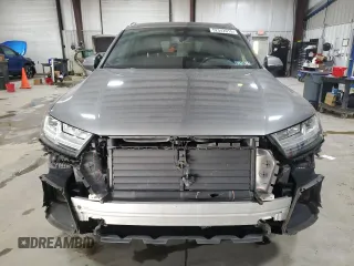 2017 Audi Q7 Premium Plus with VIN WA1LAAF78HD057758, listed as a Copart auction lot 52542015 with 79,681 mi miles and Salvage Title. Bid and sale history available at DreamBid. Image 5.
