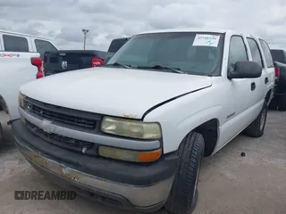 2003 Chevrolet Tahoe LS with VIN 1GNEC13V83R261152, listed as a IAAI auction lot 42546536 with 50,695 mi miles and . Bid and sale history available at DreamBid. Image 2.