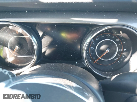 2022 Jeep Gladiator High Altitude with VIN 1C6HJTFG2NL183405, listed as a IAAI auction lot 41341938 with Not provided miles and . Bid and sale history available at DreamBid. Image 7.