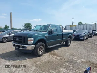 2010 Ford F-250 XL z VIN 1FTSX2B55AEB34547, wystawiony jako IAAI lot #42579306 z przebiegiem 125 938 mil mil oraz . Historia ofert i sprzedaży dostępna na DreamBid. Obrazek 17.