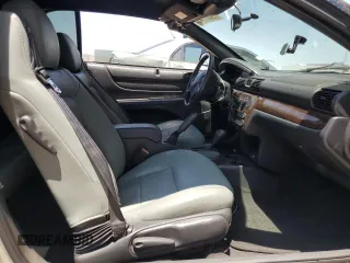 2006 Chrysler Sebring Touring z VIN 1C3EL55R66N257245, wystawiony jako Copart lot #59061145 z przebiegiem 75 349 mil mil oraz Czysty tytuł • Clean title. Historia ofert i sprzedaży dostępna na DreamBid. Obrazek 8.