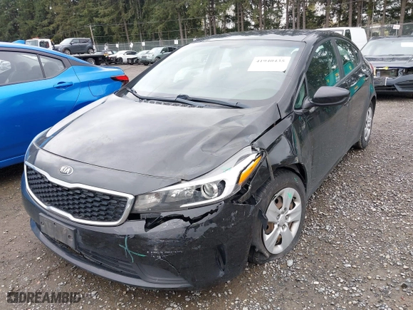 2017 Kia Forte LX with VIN 3KPFK4A72HE136754, listed as a IAAI auction lot 41940435 with 117,357 mi miles. Bid and sale history available at carsss.com. Image 17.