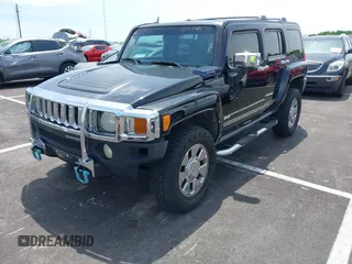 2006 Hummer H3 with VIN 5GTDN136268192985, listed as a IAAI auction lot 42211862 with 206,223 mi miles and . Bid and sale history available at DreamBid. Image 2.