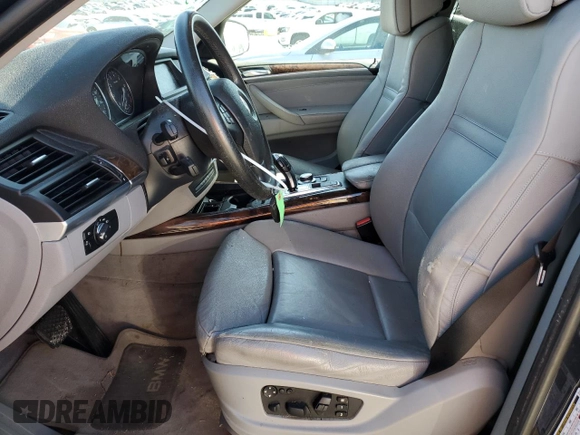 2008 BMW X5 3.0si with VIN 5UXFE43578L035198, listed as a Copart auction lot 47816195 with 142,877 mi miles and Salvage Title. Bid and sale history available at carsss.com. Image 7.