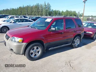 2005 Ford Escape XLT с VIN 1FMCU93155KA28328, выставлен на аукционе IAAI как лот 42293762 с пробегом 136 907 миль миль и . История ставок и продаж доступна на DreamBid. Изображение 2.