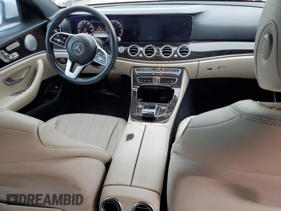 2019 Mercedes-Benz E-Class E 300 with VIN WDDZF4JB1KA613597, listed as a Copart auction lot 41801775 with 130,480 mi miles and Clean Title. Bid and sale history available at carsss.com. Image 8.