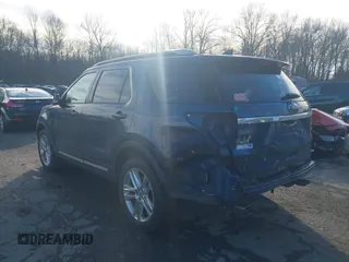 2016 Ford Explorer XLT z VIN 1FM5K8D88GGB48652, wystawiony jako IAAI lot #41781476 z przebiegiem 113 650 mil mil oraz . Historia ofert i sprzedaży dostępna na DreamBid. Obrazek 3.