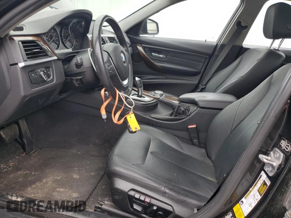 2015 BMW 3 Series 328i xDrive with VIN WBA3B3C53FF546682, listed as a Copart auction lot 62688285 with 161,104 mi miles and Clean title. Bid and sale history available at DreamBid. Image 7.
