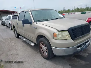 2008 Ford F-150 XL with VIN 1FTRW12WX8FA78405, listed as a IAAI auction lot 41902791 with 218,590 mi miles. Bid and sale history available at carsss.com. Image 13.