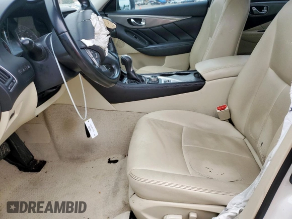 2014 Infiniti Q50 Sport z VIN JN1BV7AP2EM680968, wystawiony jako Copart lot #60352915 z przebiegiem 136 627 mil mil oraz Czysty tytuł • Clean title. Historia ofert i sprzedaży dostępna na DreamBid. Obrazek 7.