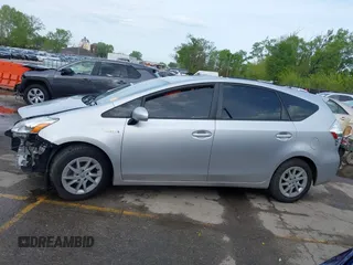 2012 Toyota Prius Two z VIN JTDZN3EU6C3100001, wystawiony jako IAAI lot #42080287 z przebiegiem 166 127 mil mil oraz . Historia ofert i sprzedaży dostępna na DreamBid. Obrazek 15.