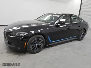 2024 BMW i4 xDrive40 with VIN WBY83FB05RFS78234, listed as a Copart auction lot 53400425 with 20,731 mi miles and Clean Title. Bid and sale history available at carsss.com. Image 1.