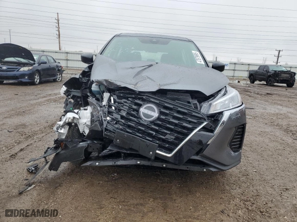 2024 Nissan Kicks S with VIN 3N1CP5BV4RL590088, listed as a Copart auction lot 47679995 with 910 mi miles and Salvage Title. Bid and sale history available at carsss.com. Image 5.