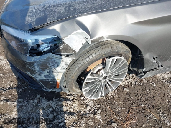2019 BMW 5 Series 530i xDrive with VIN WBAJA7C54KWW40517, listed as a IAAI auction lot 41427443 with 51,028 mi miles. Bid and sale history available at carsss.com. Image 15.