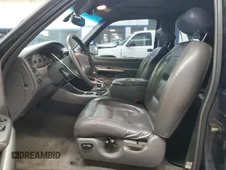 2002 Ford Explorer Sport XLS z VIN 1FMZU70E42UC30826, wystawiony jako Copart lot #42163415 z przebiegiem 148 764 mil mil oraz Szkoda całkowita • Salvage title. Historia ofert i sprzedaży dostępna na DreamBid. Obrazek 7.