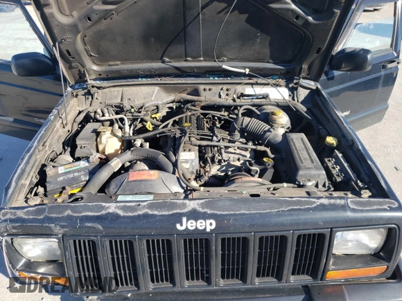 2000 Jeep Cherokee Classic with VIN 1J4FF58S3YL171454, listed as a Copart auction lot 42945485 with 218,721 mi miles and Salvage Title. Bid and sale history available at carsss.com. Image 13.