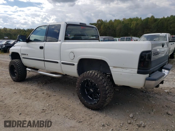 1998 Dodge Ram 2500 with VIN 3B7KF22Z3WG154799, listed as a Copart auction lot 74518964 with 158,577 mi miles and Salvage Title. Bid and sale history available at carsss.com. Image 2.