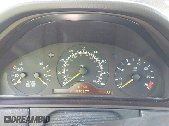 1997 Mercedes-Benz E 320 with VIN WDBJF55F7VA402305, listed as a IAAI auction lot 41865470 with 210,577 mi miles and . Bid and sale history available at DreamBid. Image 7.