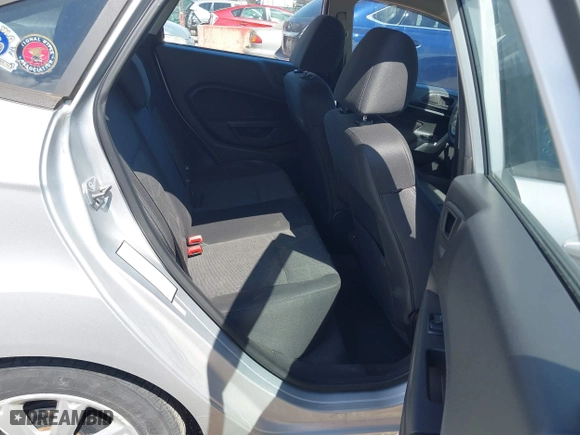 2013 Ford Fiesta SE with VIN 3FADP4BJ2DM173456, listed as a IAAI auction lot 41785902 with 87,004 mi miles. Bid and sale history available at carsss.com. Image 8.