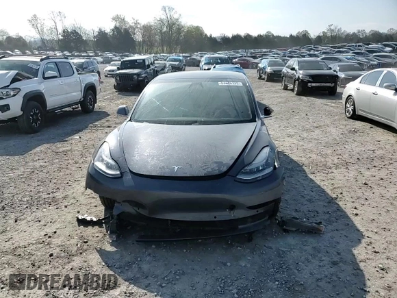 2020 Tesla Model 3 Standard Range Plus z VIN 5YJ3E1EA0LF717655, wystawiony jako Copart lot #51426325 z przebiegiem 34 730 mil mil oraz Szkoda całkowita • Salvage title. Historia ofert i sprzedaży dostępna na DreamBid. Obrazek 10.