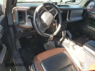 2023 Ford Bronco z VIN 1FMDE5CP1PLB73958, wystawiony jako Copart lot #58026345 z przebiegiem Nie podano mil oraz Szkoda całkowita • Salvage title. Historia ofert i sprzedaży dostępna na DreamBid. Obrazek 8.