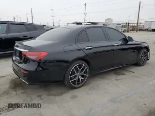 2021 Mercedes-Benz E 350 z VIN W1KZF8DB9MA928704, wystawiony jako Copart lot #60171705 z przebiegiem 44 068 mil mil oraz Szkoda całkowita • Salvage title. Historia ofert i sprzedaży dostępna na DreamBid. Obrazek 3.