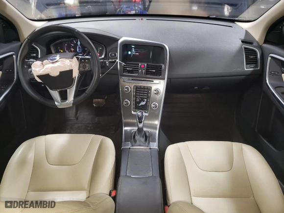 2016 Volvo XC60 T5 Premier with VIN YV4612RK1G2850559, listed as a Copart auction lot 89309805 with 62,162 mi miles and Salvage Title. Bid and sale history available at carsss.com. Image 8.