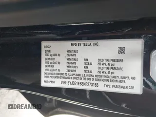 2022 Tesla Model 3 Long Range z VIN 5YJ3E1EB3NF273165, wystawiony jako IAAI lot #42282702 z przebiegiem 41 445 mil mil oraz . Historia ofert i sprzedaży dostępna na DreamBid. Obrazek 9.