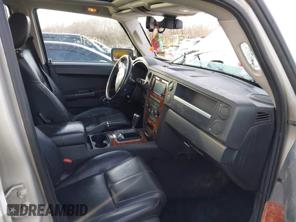 2008 Jeep Commander Limited with VIN 1J8HG58NX8C163429, listed as a IAAI auction lot 41501453 with 169,391 mi miles. Bid and sale history available at carsss.com. Image 5.