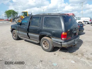 1998 Mercury Mountaineer z VIN 4M2ZU55PXWUJ48618, wystawiony jako IAAI lot #42525391 z przebiegiem 287 744 mil mil oraz . Historia ofert i sprzedaży dostępna na DreamBid. Obrazek 3.