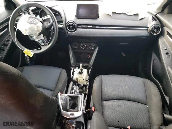 2019 Toyota Yaris Sedan L with VIN 3MYDLBYVXKY508510, listed as a Copart auction lot 63175614 with 71,176 mi miles and Salvage Title. Bid and sale history available at carsss.com. Image 8.