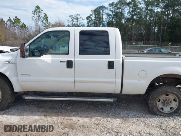 2006 Ford F-250 XL z VIN 1FTSW21P36EA12234, wystawiony jako IAAI lot #41218439 z przebiegiem 366 410 mil mil oraz . Historia ofert i sprzedaży dostępna na DreamBid. Obrazek 14.