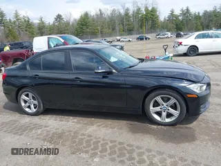 2014 BMW 3 Series 320i xDrive with VIN WBA3C3C51EP662162, listed as a IAAI auction lot 42019994 with 78,066 mi miles. Bid and sale history available at carsss.com. Image 13.
