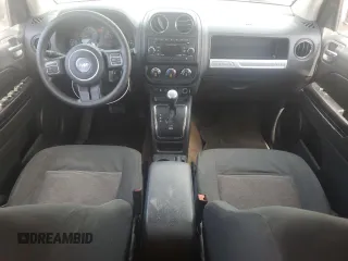 2016 Jeep Compass Sport с VIN 1C4NJCBA6GD561106, выставлен на аукционе Copart как лот 64444105 с пробегом 221 657 миль миль и Списание • Salvage title. История ставок и продаж доступна на DreamBid. Изображение 8.