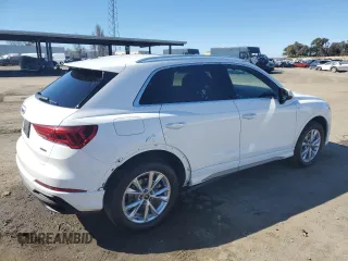 2023 Audi Q3 S line Premium z VIN WA1DECF39P1076028, wystawiony jako Copart lot #46355825 z przebiegiem 45 568 mil mil oraz Tytuł czysty. Historia ofert i sprzedaży dostępna na DreamBid. Obrazek 3.