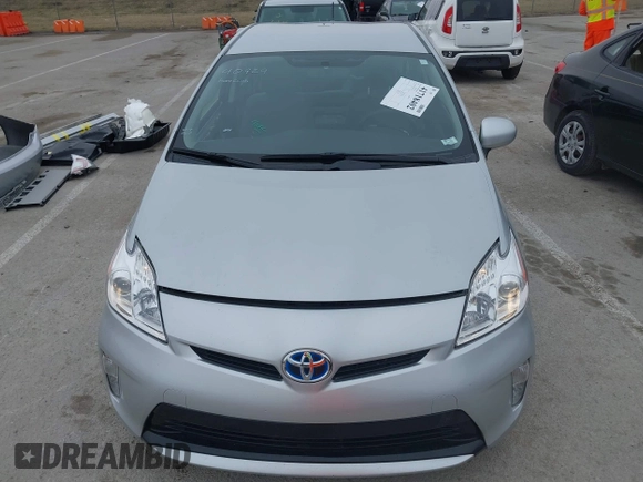 2015 Toyota Prius Four with VIN JTDKN3DU8F0431901, listed as a IAAI auction lot 41718402 with 130,169 mi miles. Bid and sale history available at carsss.com. Image 13.