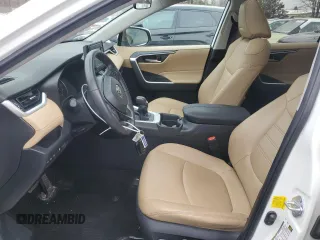 2019 Toyota RAV4 XLE Premium with VIN 2T3A1RFV2KC052271, listed as a Copart auction lot 47288495 with 48,212 mi miles and Salvage Title. Bid and sale history available at carsss.com. Image 7.